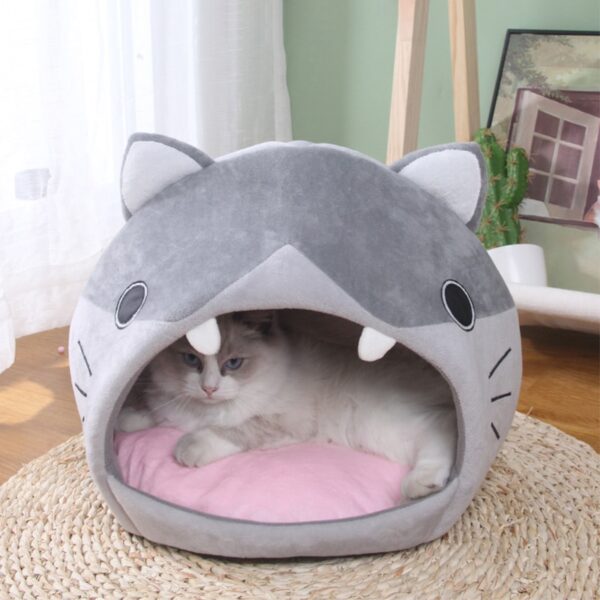Warm Comfort Cat Bed