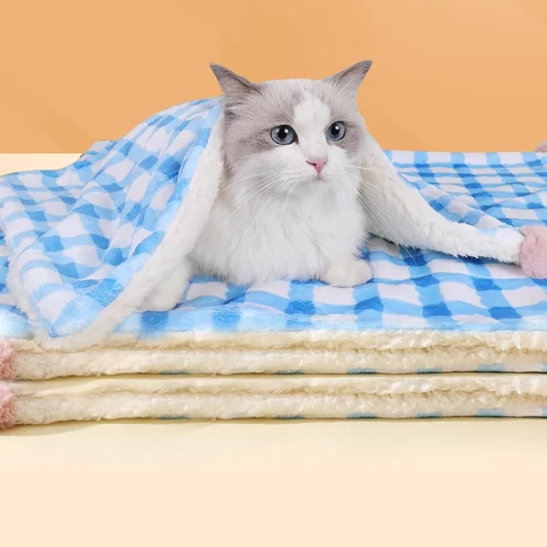 Cozy Checkered Pet Blanket